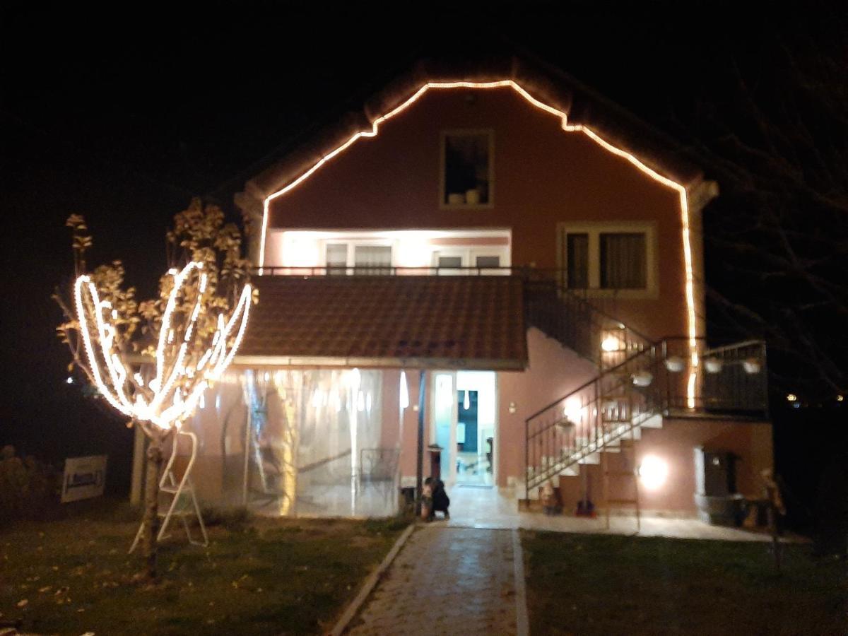Apartments "Predah Kod Baraca" Ni Exterior foto